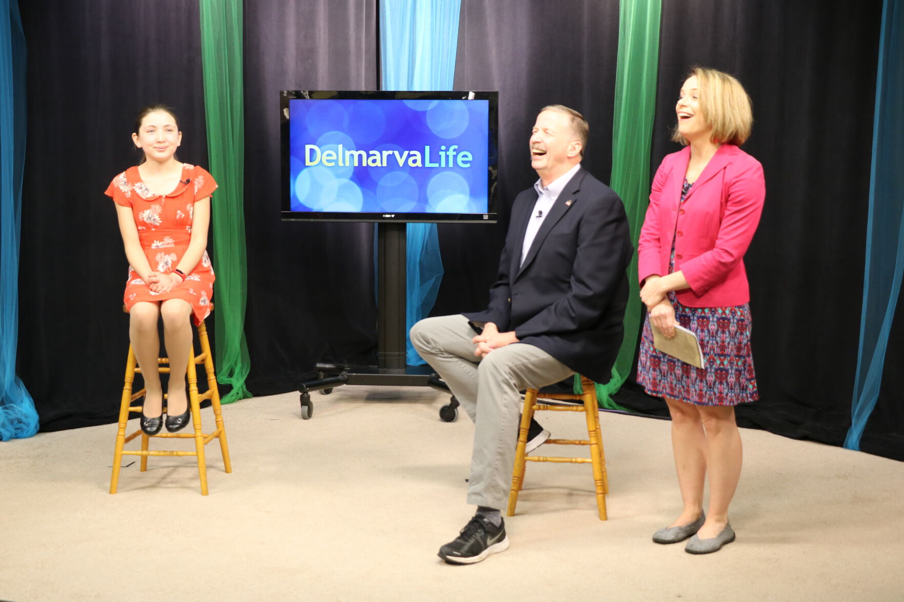 Maya Matava, Jimmy, & Lisa Prepare for a Spelling Bee Showdown